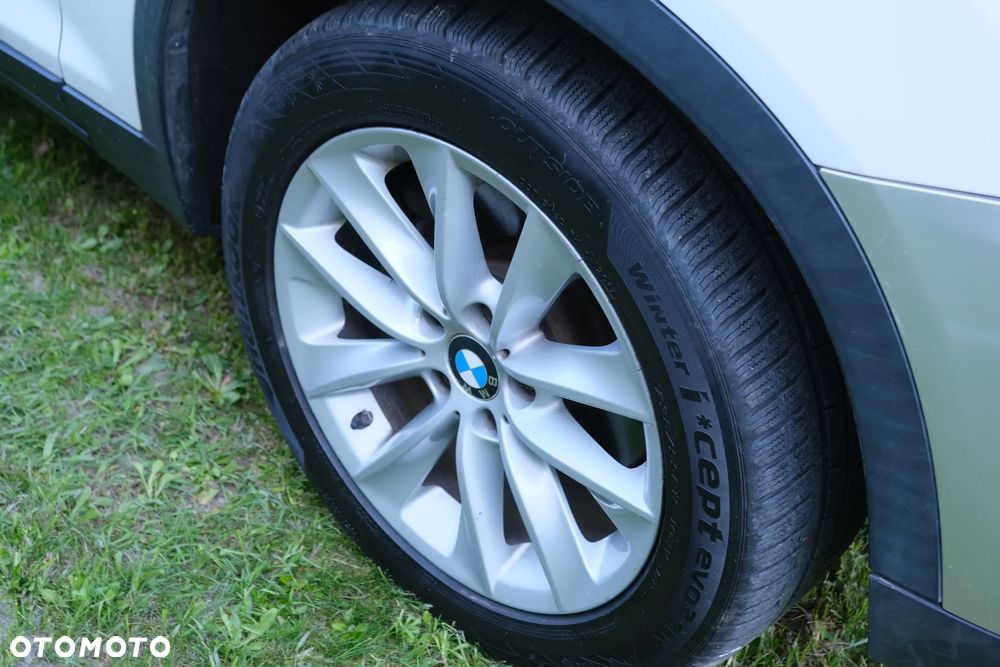 BMW X3 xDrive28i - 19