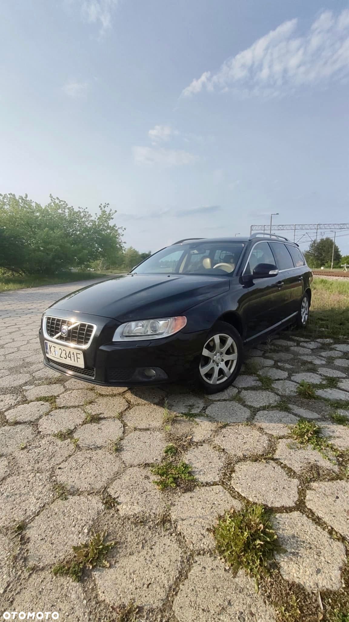 Volvo V70 2.0 Momentum - 1