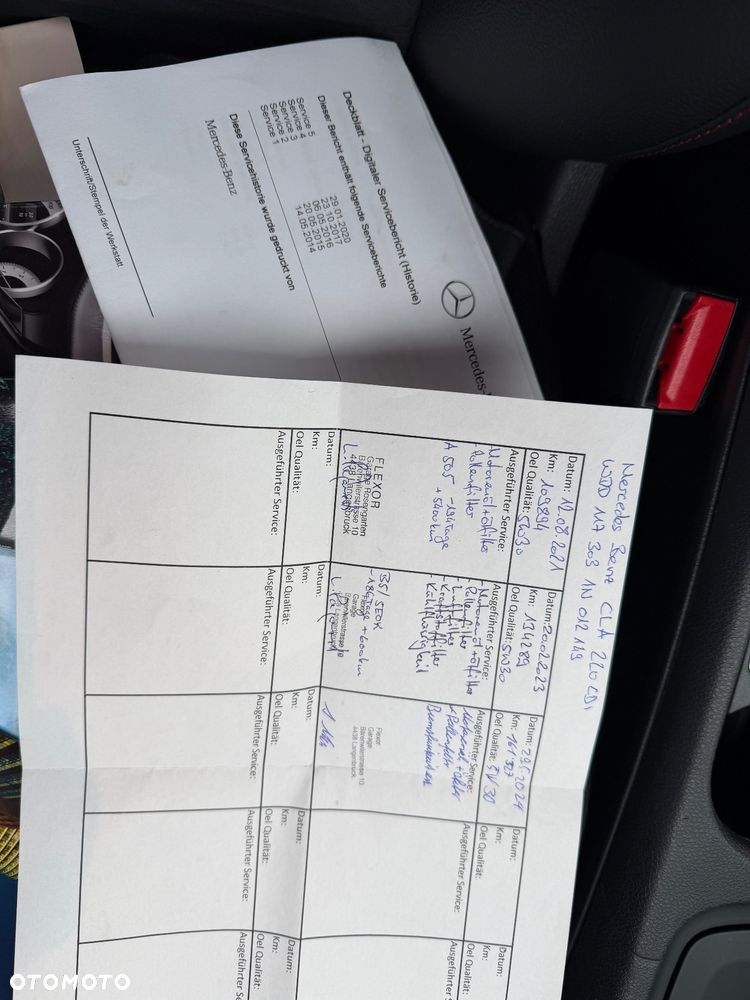 Mercedes-Benz CLA 220 CDI 7G-DCT AMG Line - 35