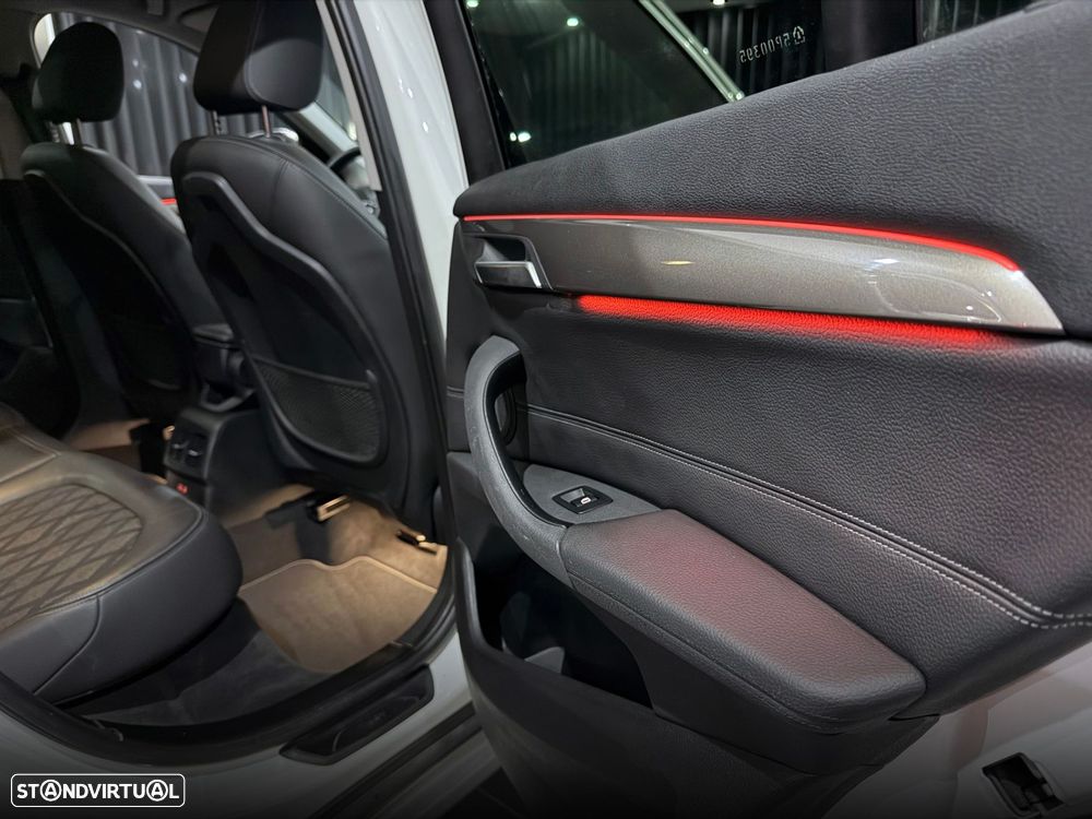 BMW X1 16 d sDrive xLine Auto - 41