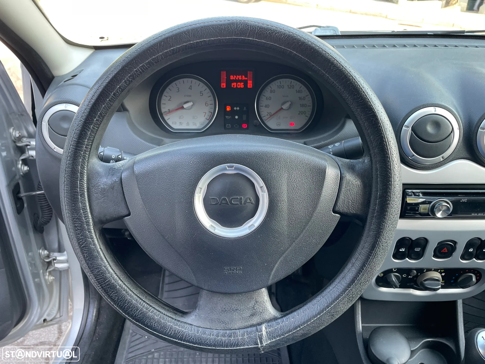 Dacia Sandero 1.2 16V Comfort - 25