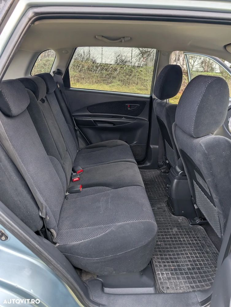 Hyundai Tucson 2.0 CRDI VGT 4WD GLS - 12