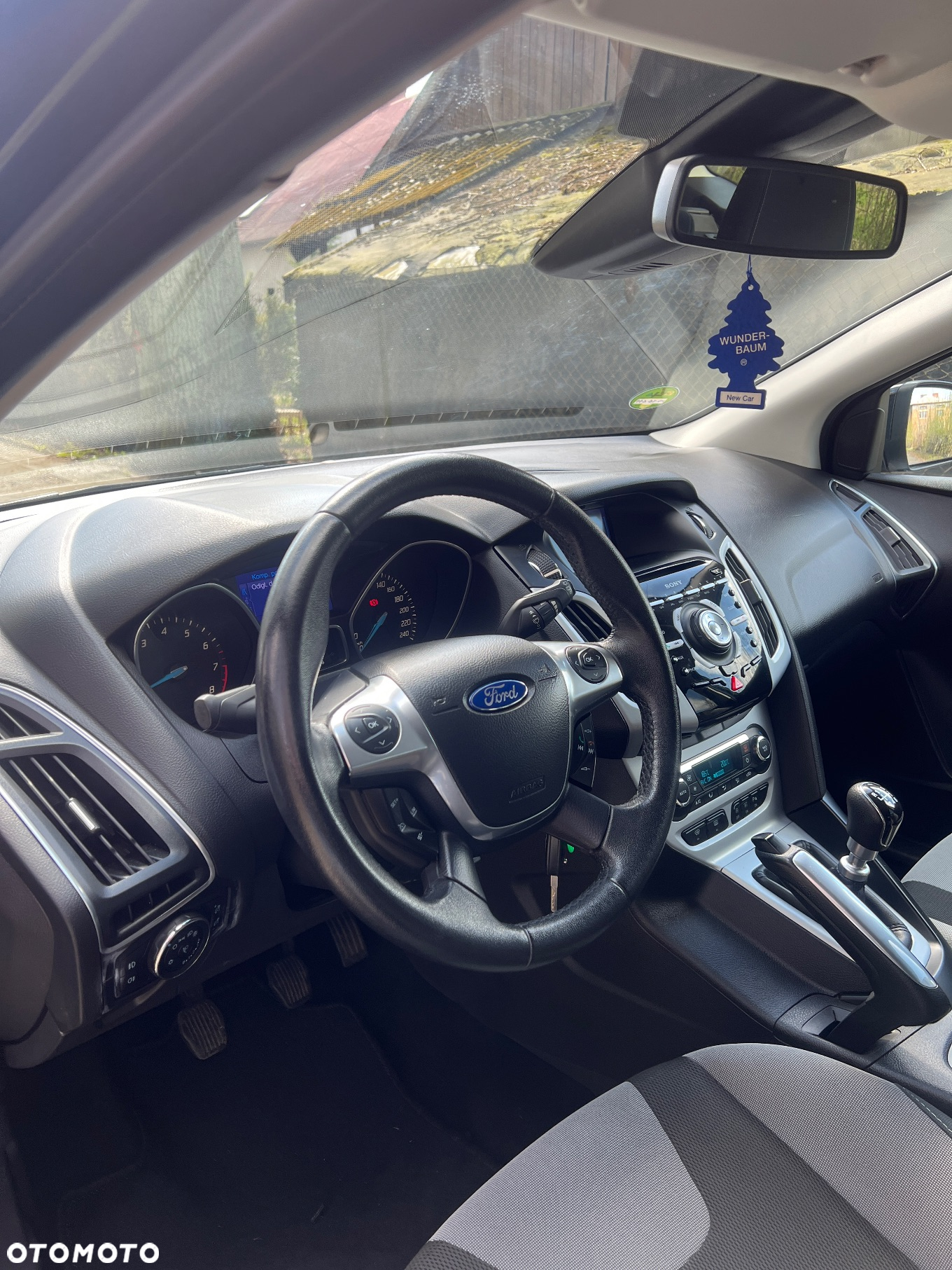 Ford Focus 1.0 EcoBoost Titanium - 12