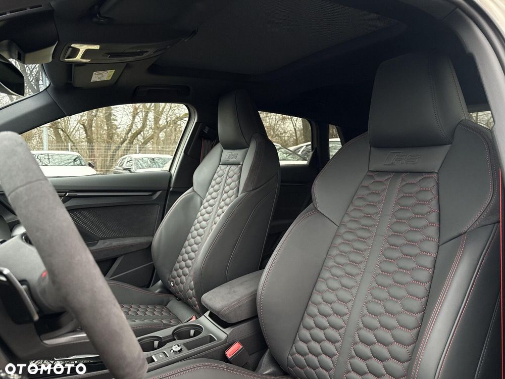 Audi RS3 Sportback - 11