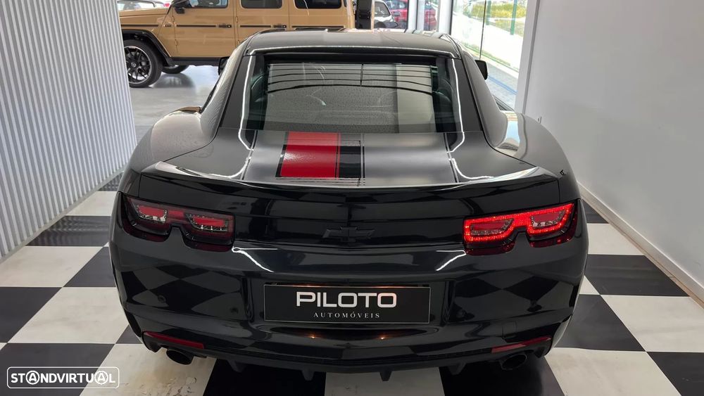 Chevrolet Camaro Coupe 6.2 V8 - 10