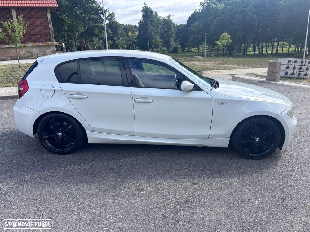 BMW 118 d Pack M - 7