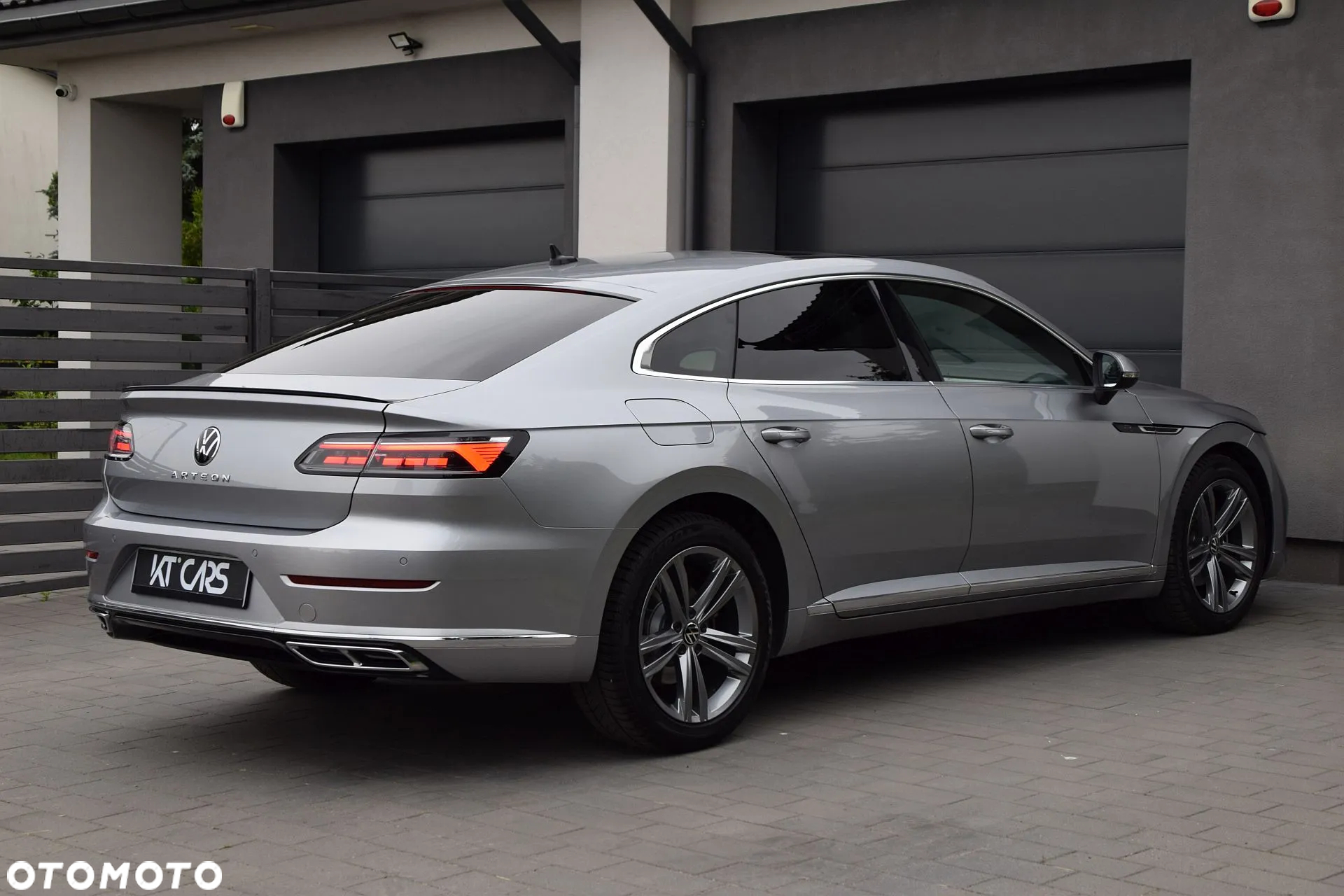 Volkswagen Arteon 2.0 TDI R-Line DSG - 9