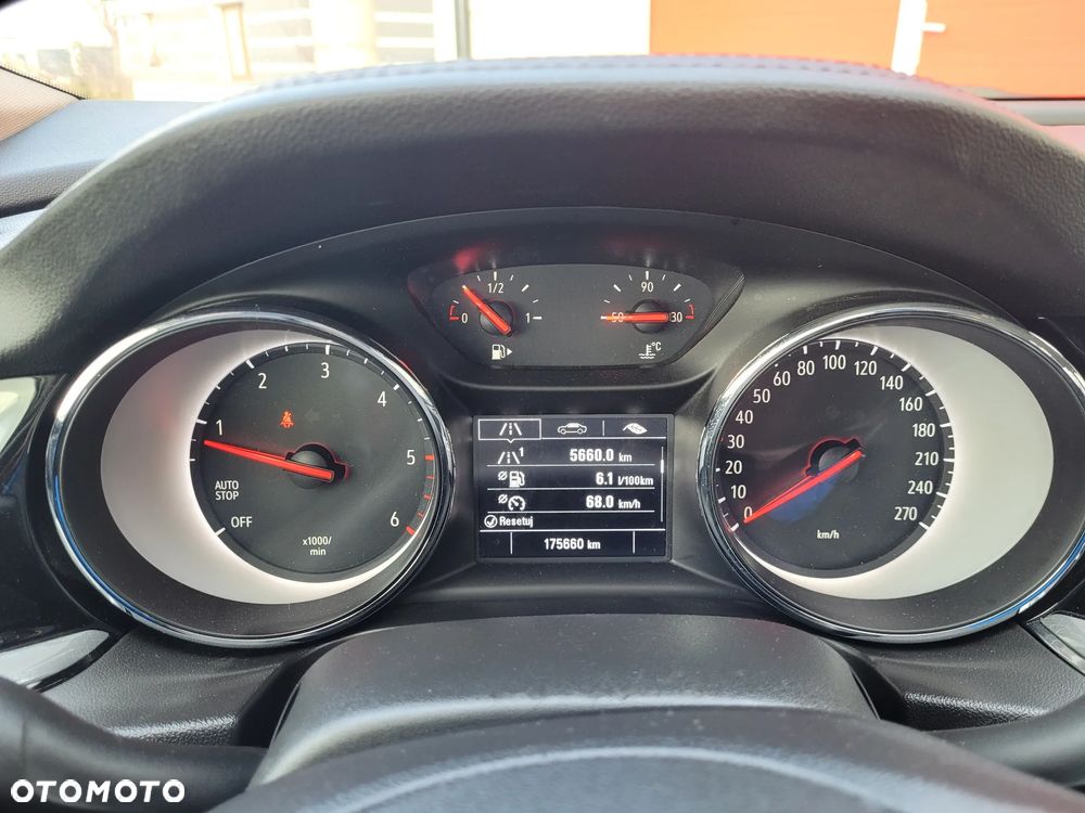 Opel Insignia 1.6 CDTI Innovation S&S Eco - 36