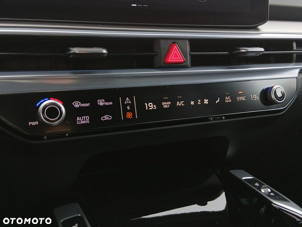 Kia Sorento 1.6 T-GDI HEV Prestige Line AWD 7os - 38