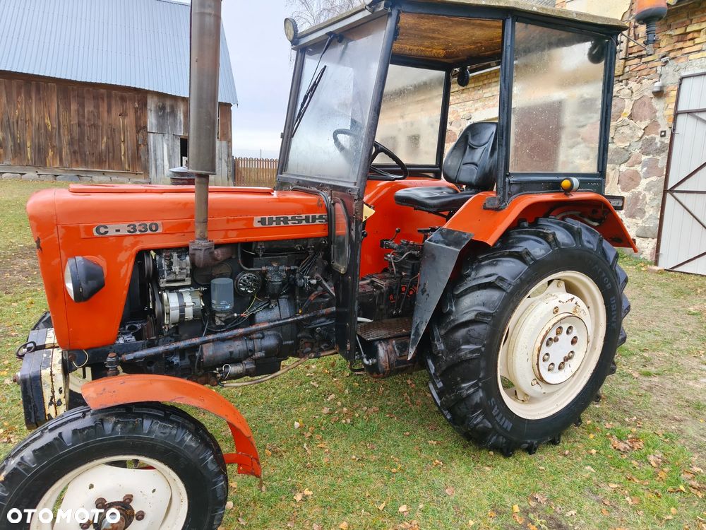 Ursus C-330 - 1