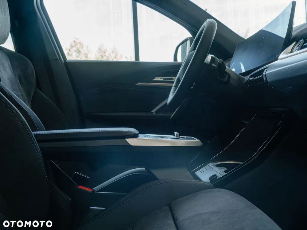 BMW X2 sDrive18d M Sport - 12