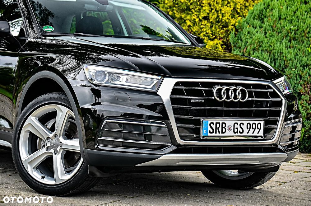 Audi Q5 35 TDI quattro S tronic design - 6