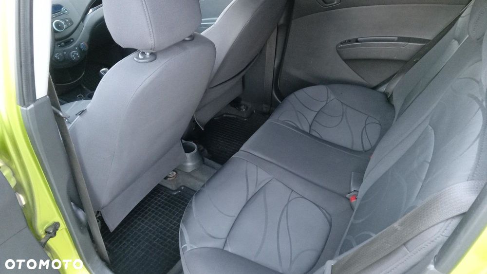 Chevrolet Spark - 18