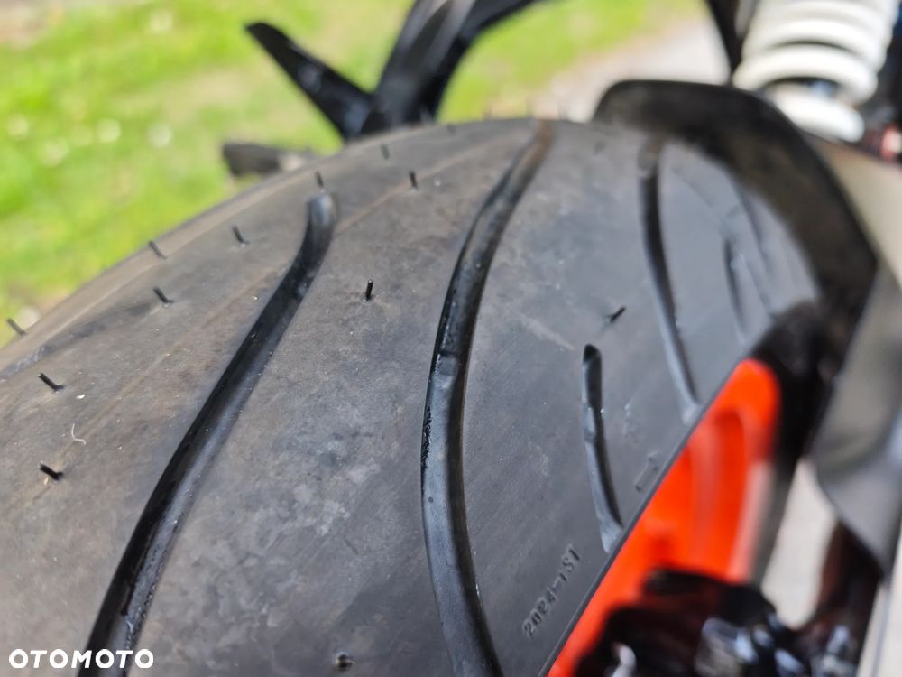 KTM RC 125 - 14