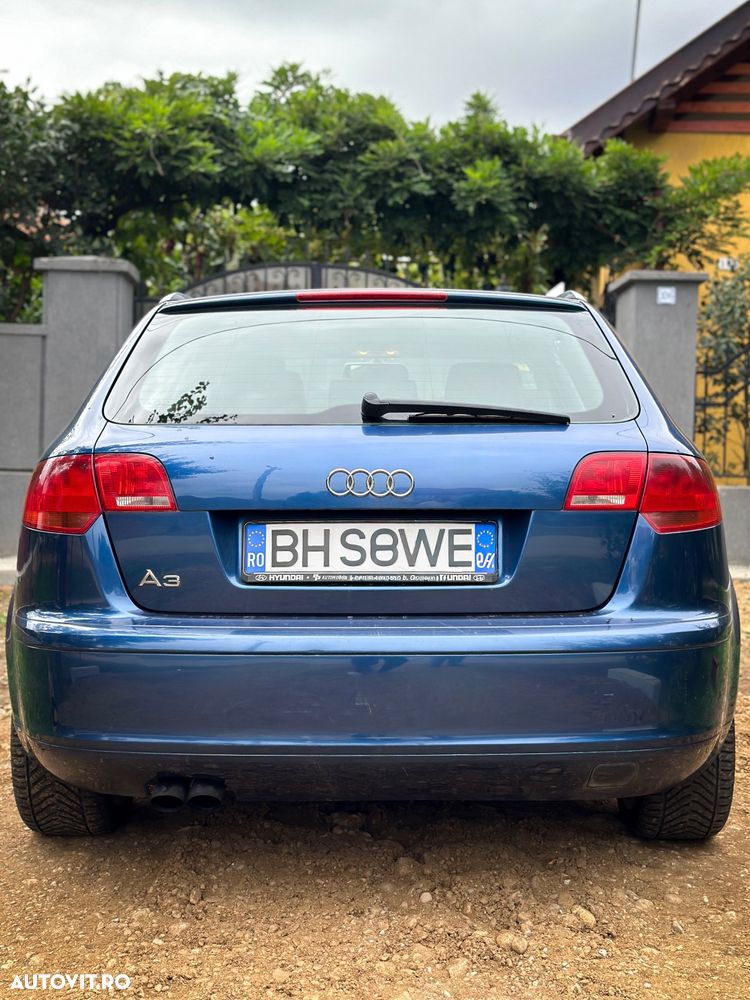 Audi A3 2.0 TDI Sportback Attraction - 2