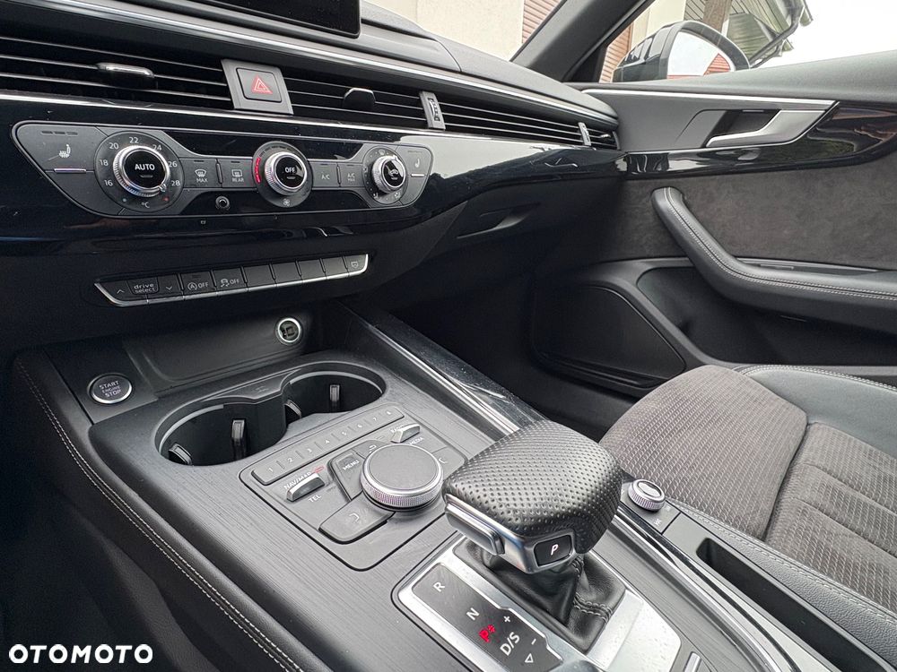 Audi A4 Avant 40 TDI S Line S tronic - 26