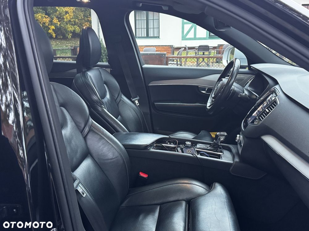 Volvo XC 90 - 15