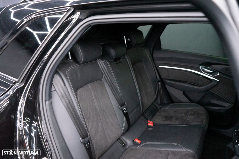 Audi e-tron 50 quattro S line - 8