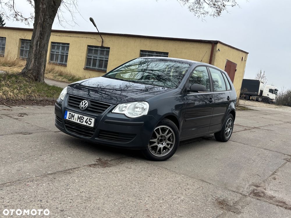 Volkswagen Polo 1.2 Highline - 1