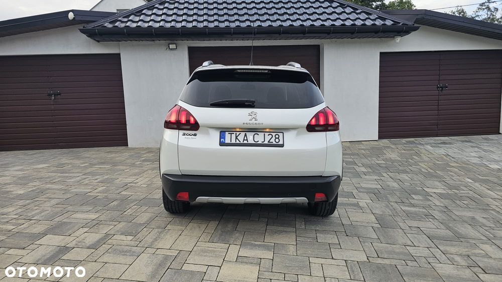 Peugeot 2008 1.2 Pure Tech GPF Allure S&S - 8