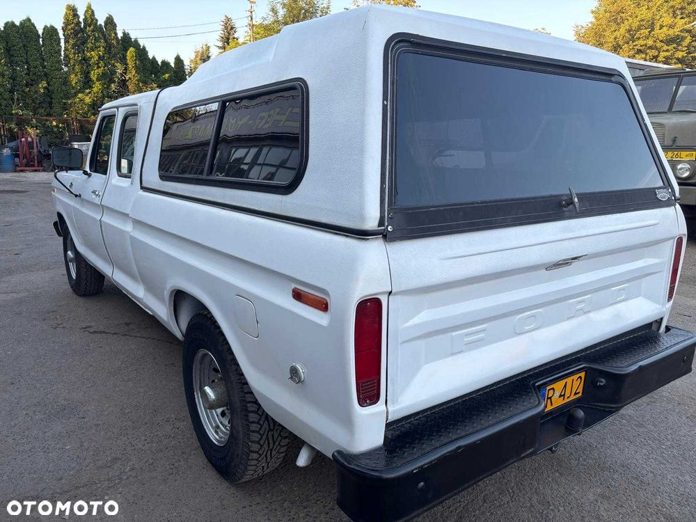 Ford F250 - 4