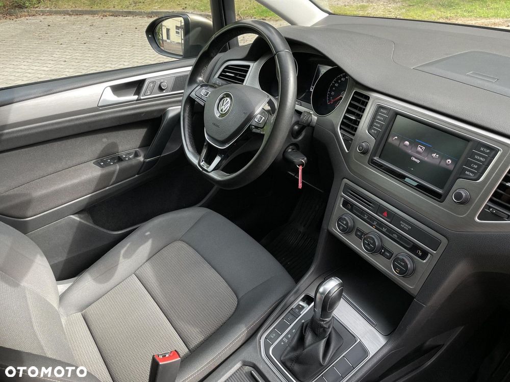 Volkswagen Golf Sportsvan - 21