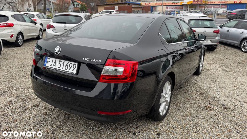 Skoda Octavia 2.0 TDI Style - 8