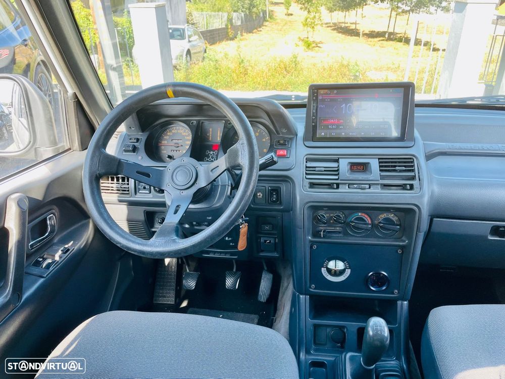 Mitsubishi Pajero - 8