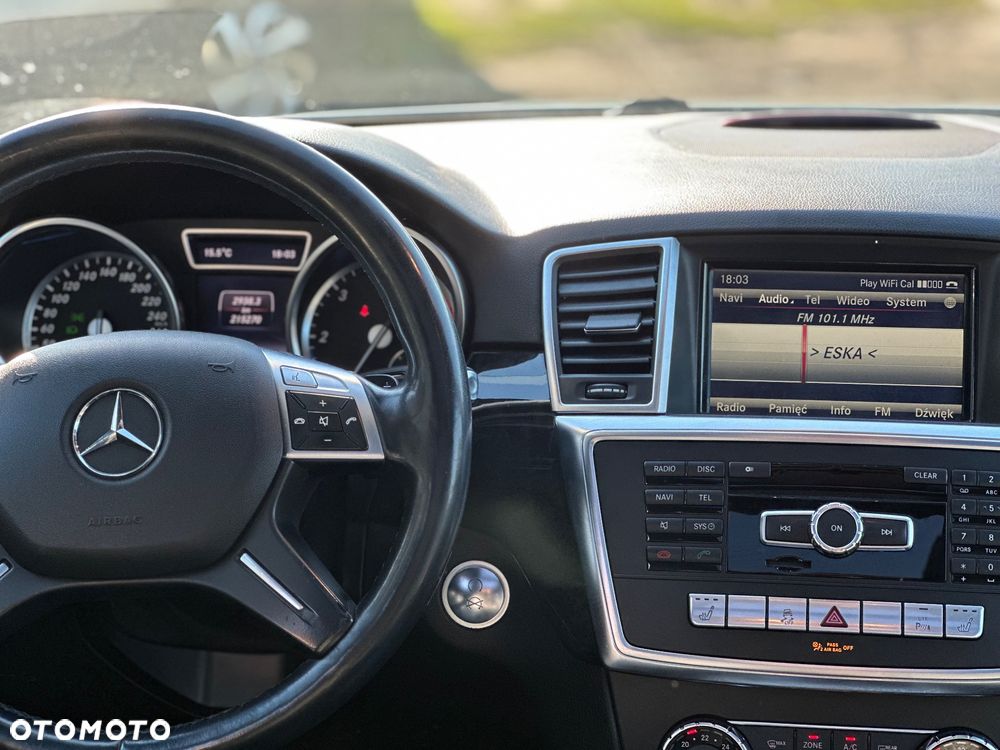 Mercedes-Benz ML 350 BlueTEC 4-Matic - 7