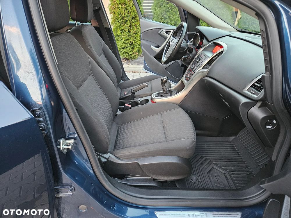 Opel Astra 1.4 Turbo Sports Tourer - 19