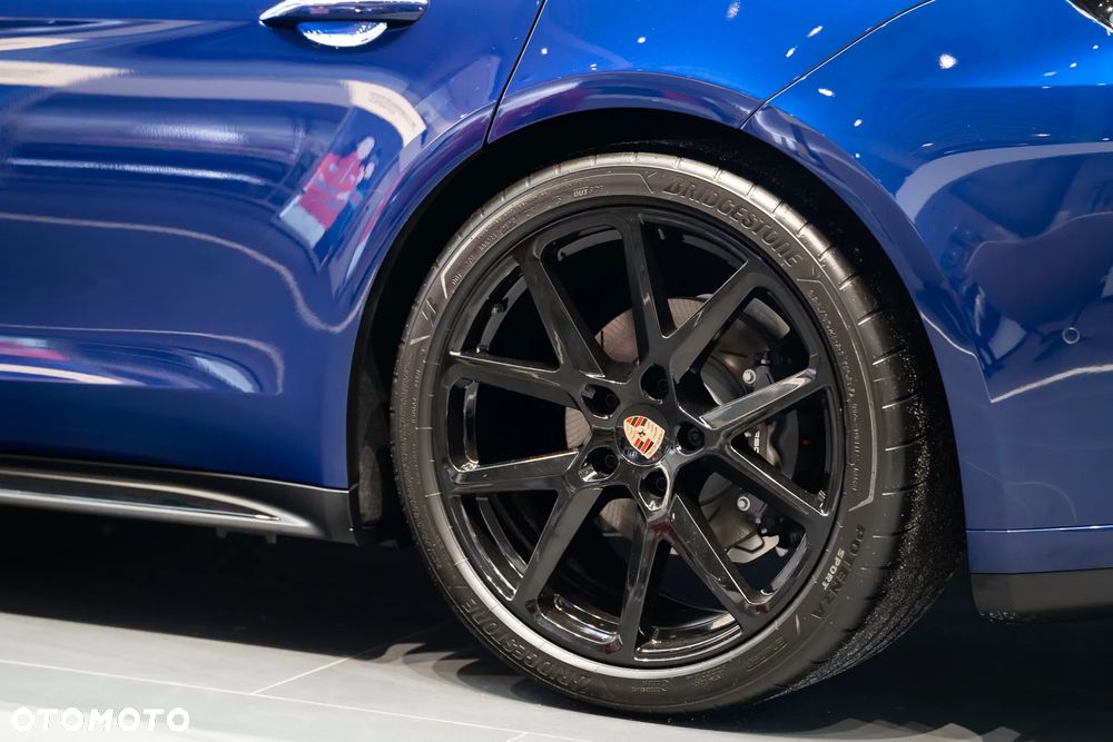 Porsche Panamera 4 - 28