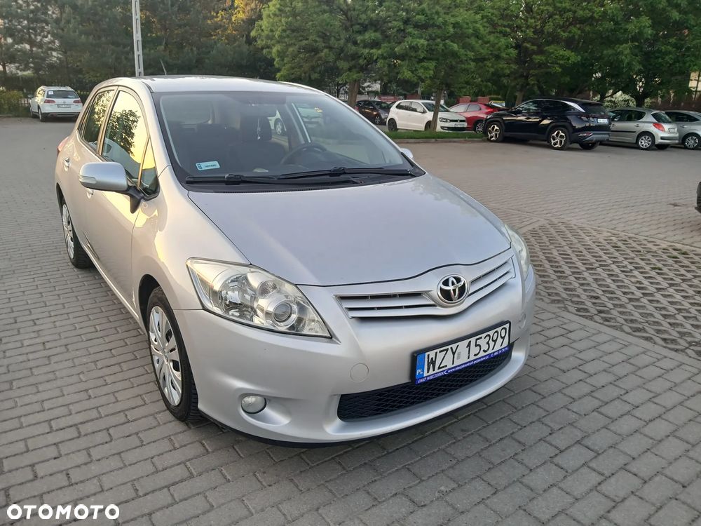 Toyota Auris - 6