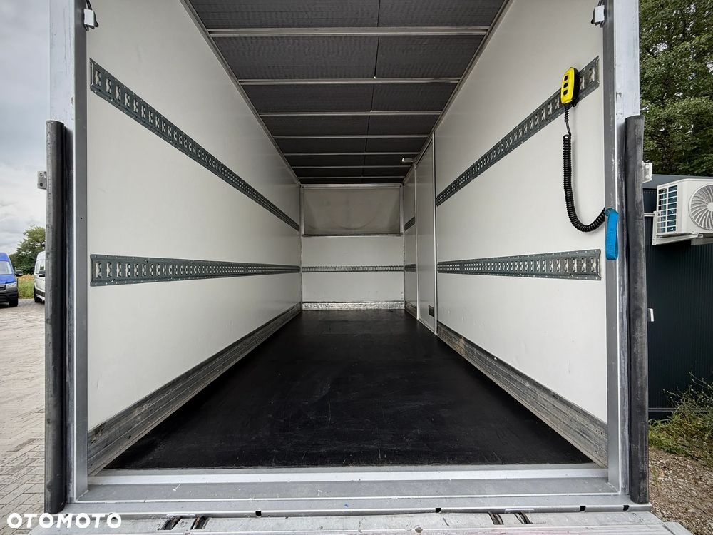 Iveco Daily 35C18 3.0 HPI 180KM / 2023 Rok Produkcji / Kontener 4,7m + Winda 750KG / Automat Hi-Matic / ZAREJESTROWANY W PL - 14
