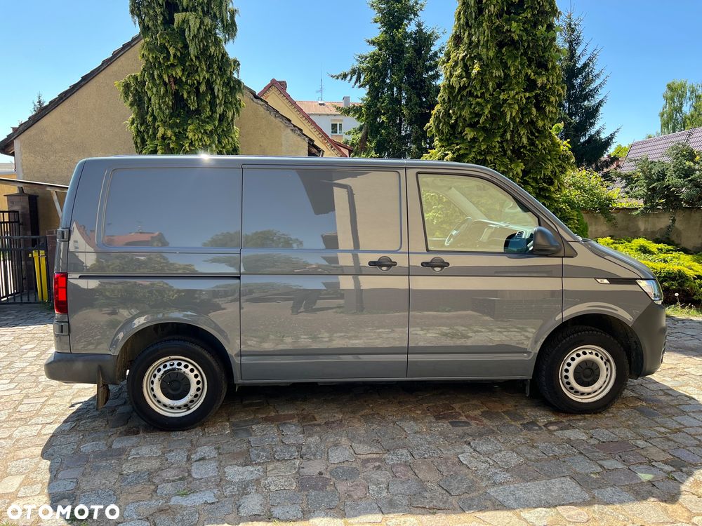 Volkswagen Transporter T6.1 - 11