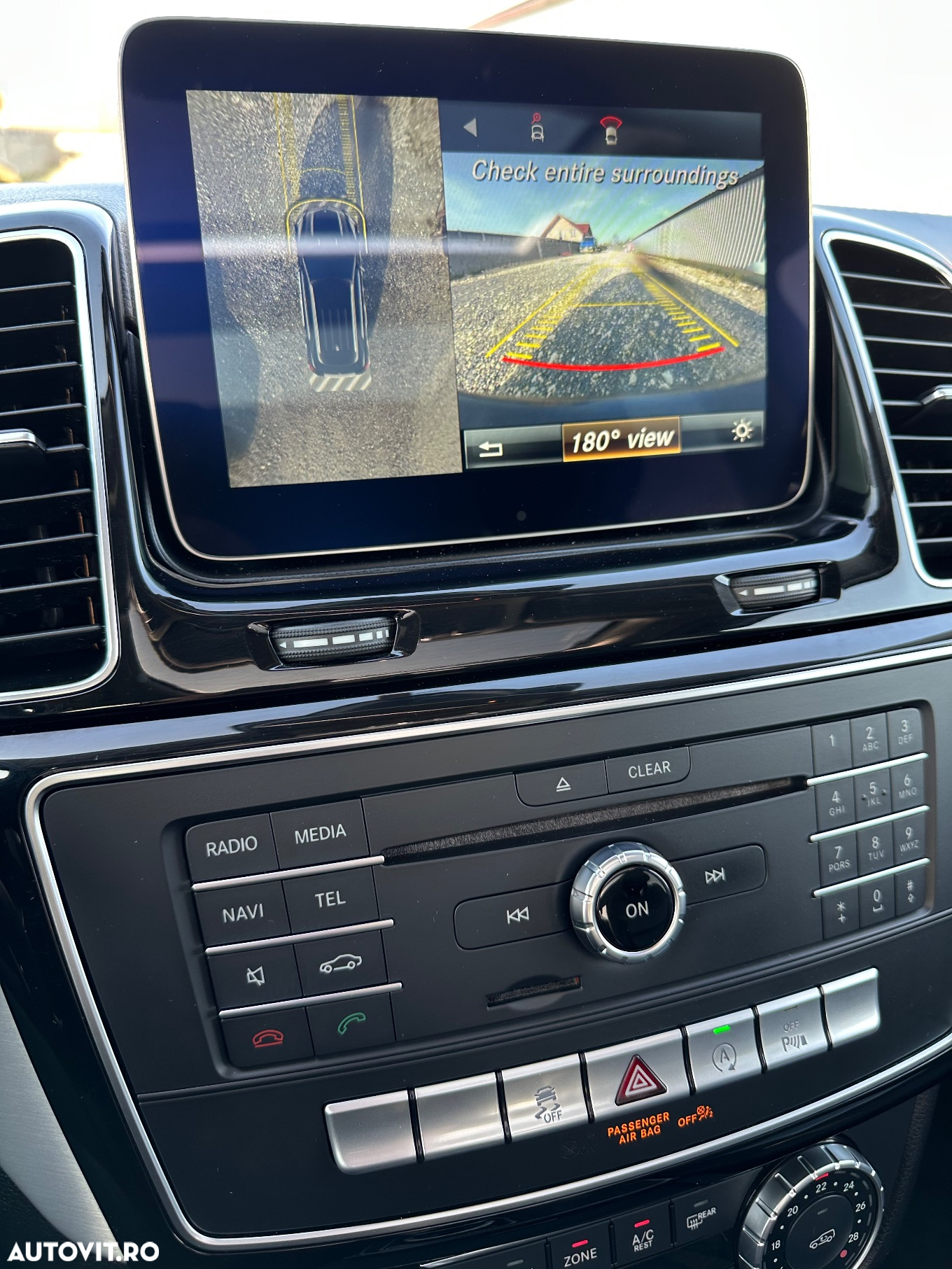 Mercedes-Benz GLE 250 d 4Matic 9G-TRONIC AMG Line - 10