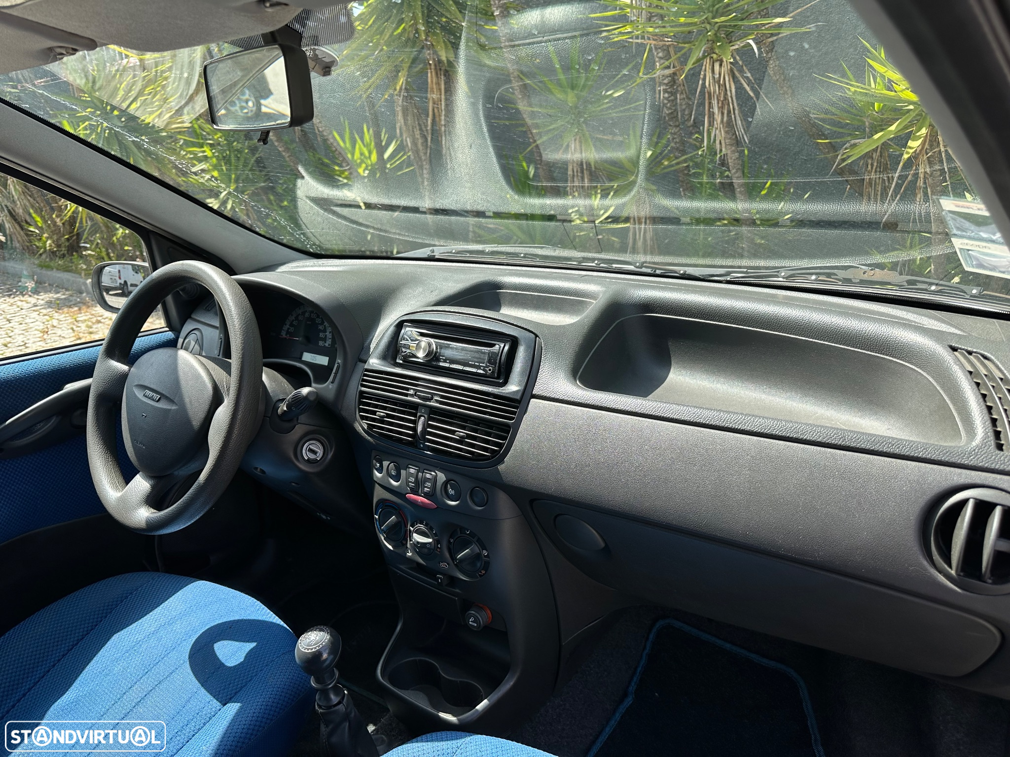 Fiat Punto - 10