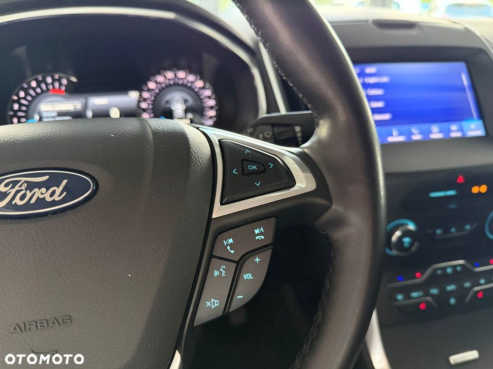 Ford S-Max 2.0 EcoBlue Titanium - 24