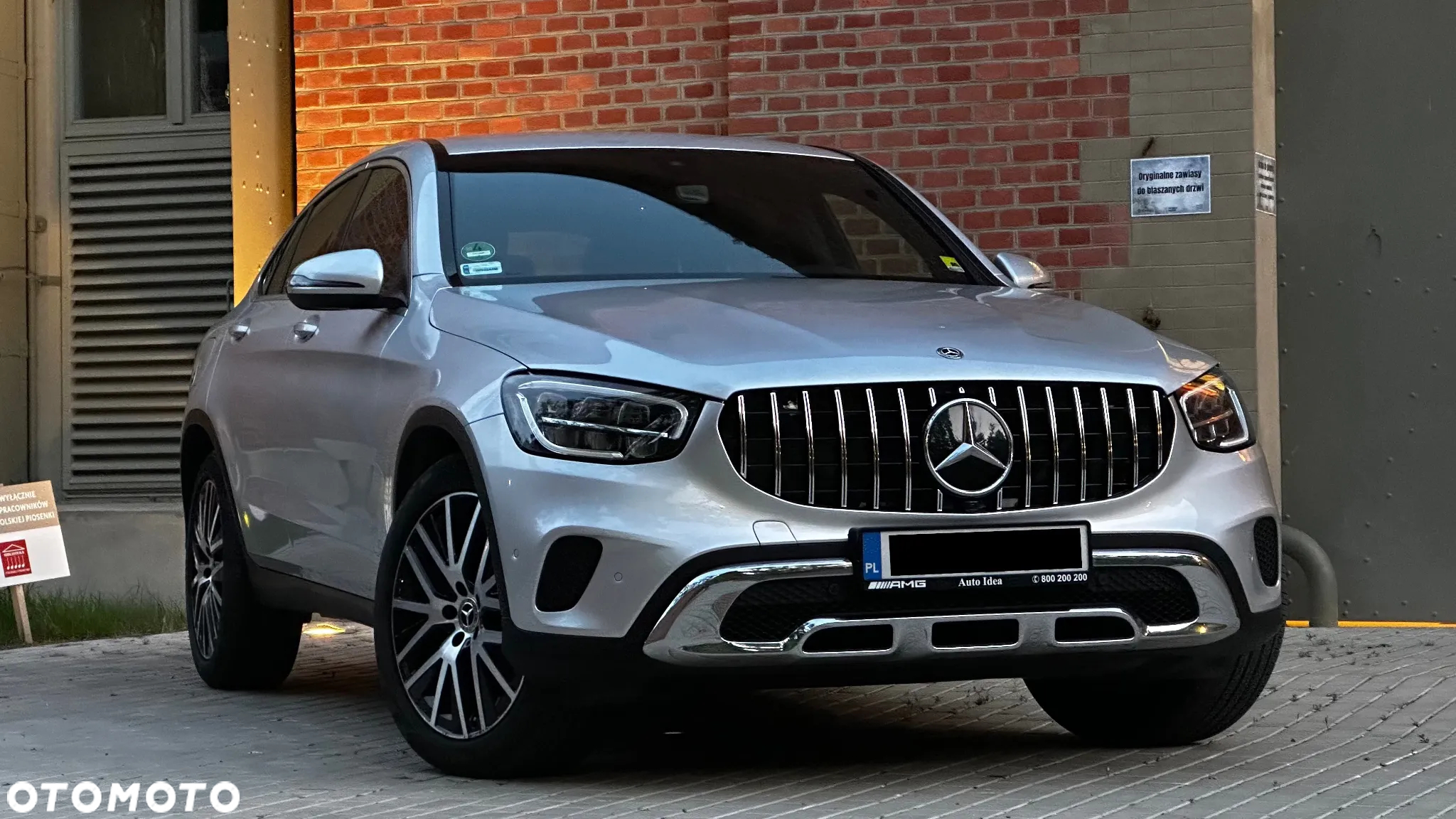 Mercedes-Benz GLC - 9