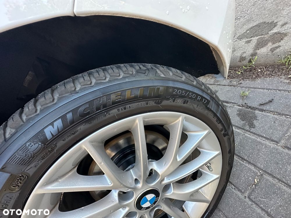 BMW Seria 1 118i Sport Line - 18