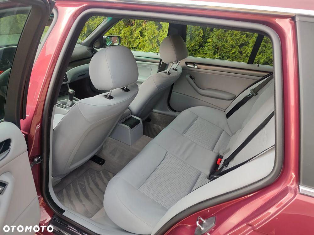 BMW Seria 3 - 23