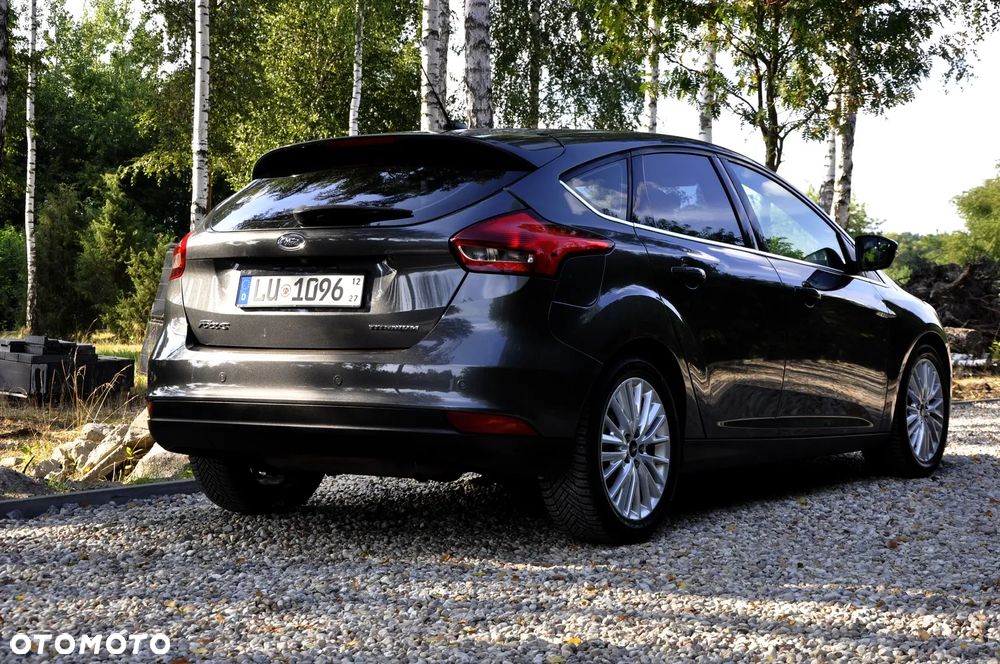 Ford Focus - 15