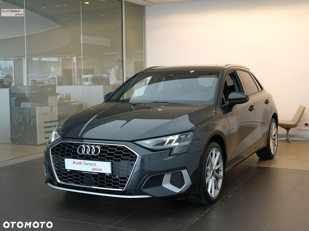 Audi A3 Sportback - 2