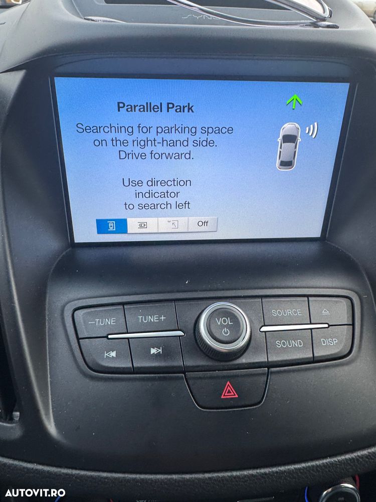 Ford Kuga 2.0 TDCi 4WD Powershift Titanium - 5