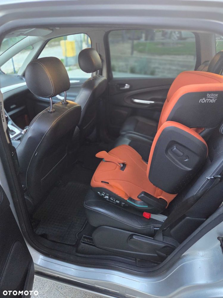 Ford S-Max - 8
