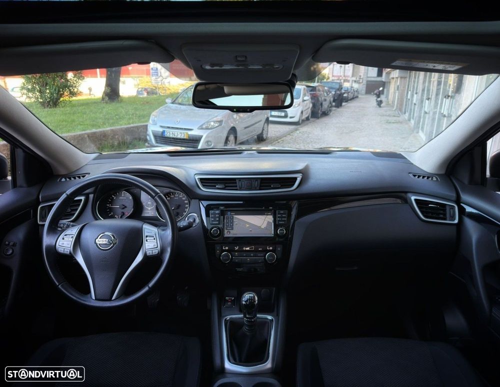 Nissan Qashqai 1.5 dCi Acenta Connect - 19