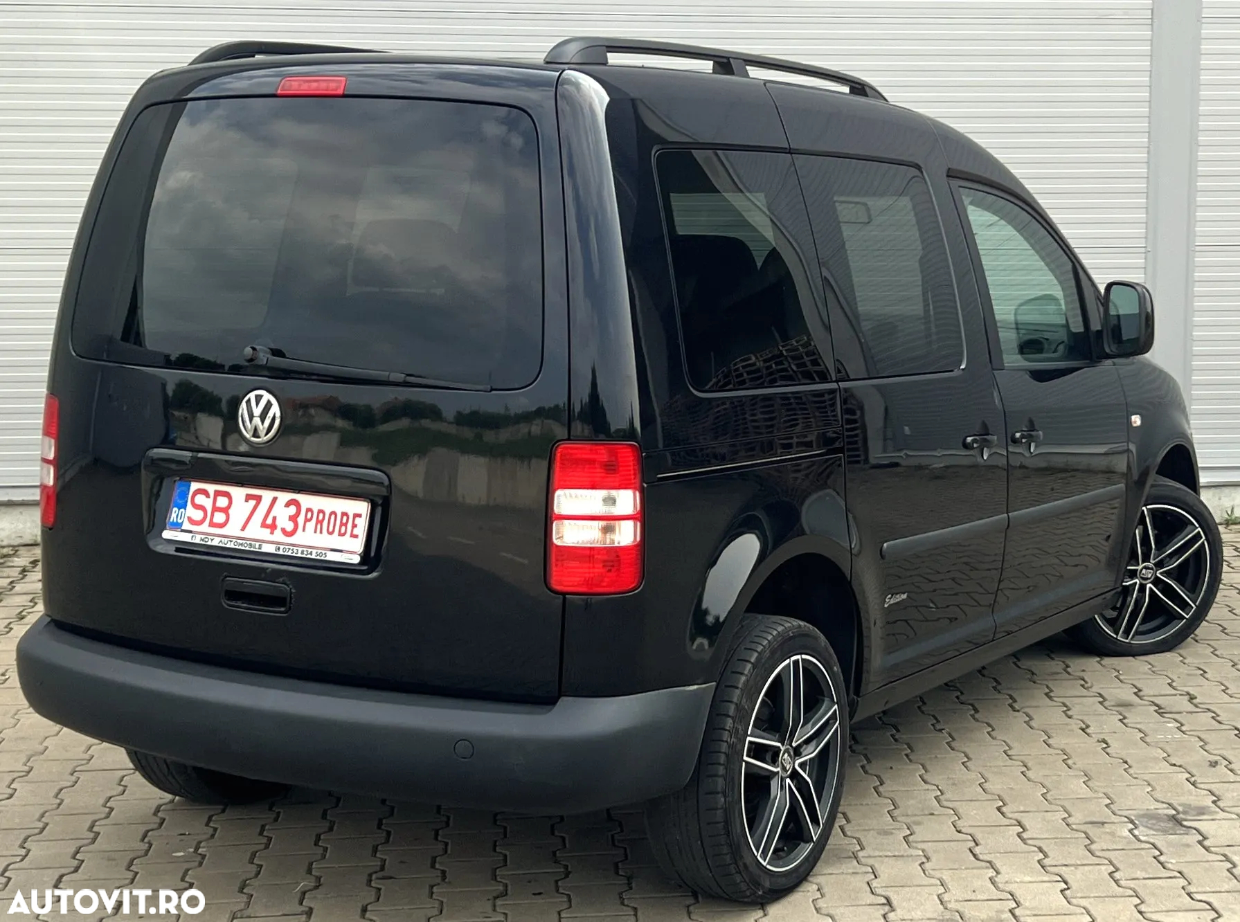 Volkswagen Caddy 2.0 TDI 4Motion Comfortline - 4