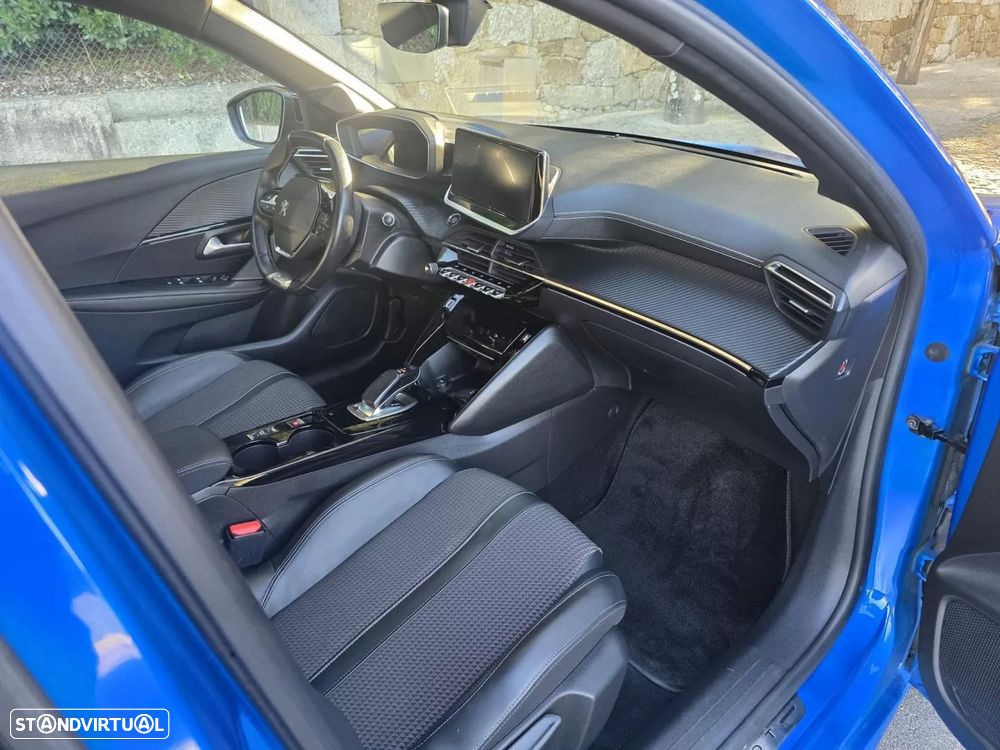 Peugeot e-208 - 20