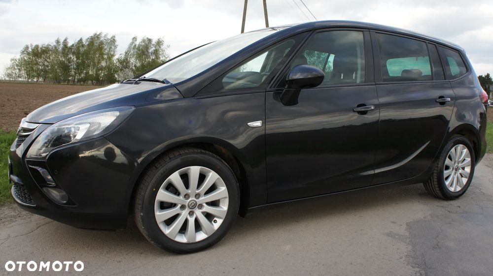 Opel Zafira - 8