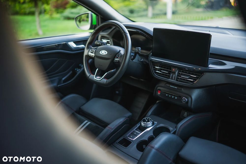 Ford Focus - 17