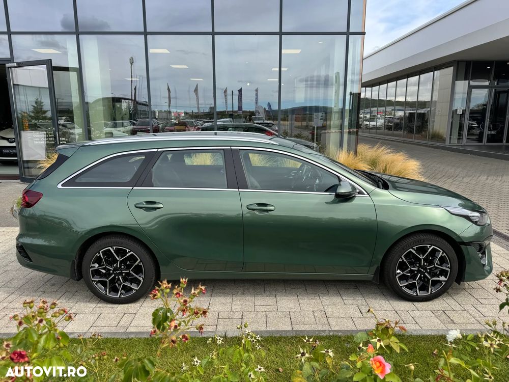Kia Ceed 1.5 T-GDI 7DCT MHEV GT Line - 8
